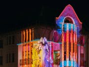 Ziua Mondială Art Nouveau a fost celebrata la Oradea prin spectacole, tururi ghidate și instalații multimedia